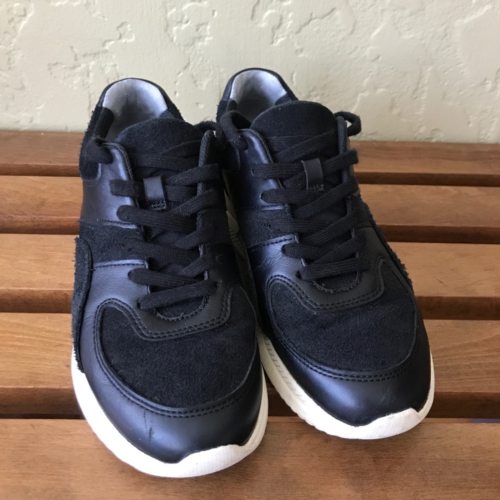 Tread by Everlane sneaker